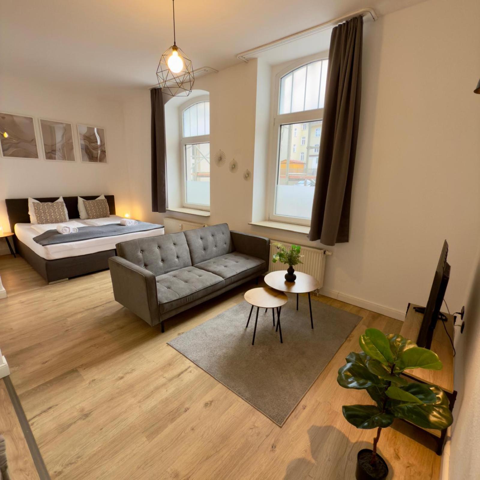 Raha Apartments - Modernes Studio-Apartment - Hbf - Gratis Parkplatz Érfurt Exterior foto